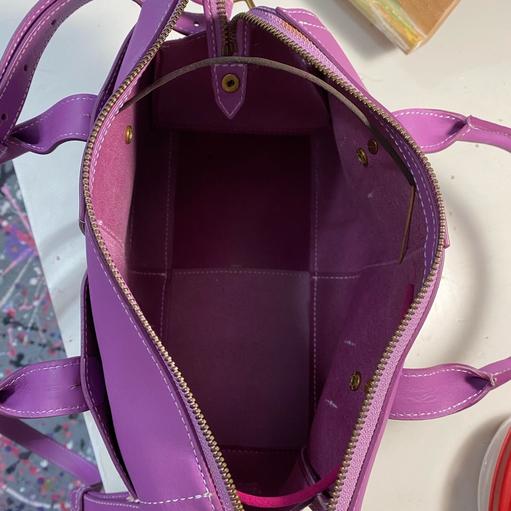 Handbag - Picture 4 of 4